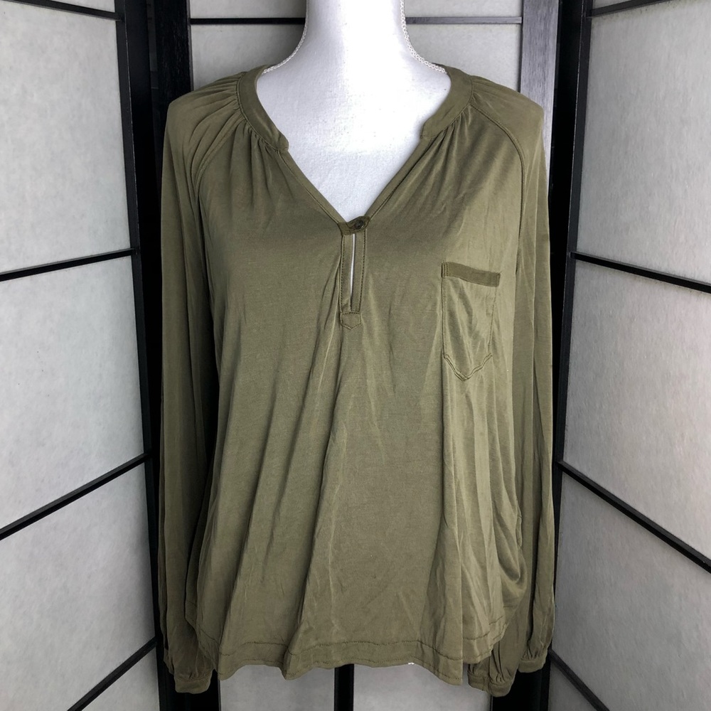 Free People Army Green Pocket Loose Top Size Small
